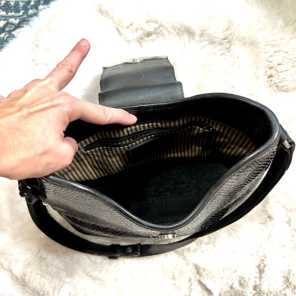 VINTAGE BRIGHTON BLACK LEATHER BAG Snake embossed - Picture 12 of 16